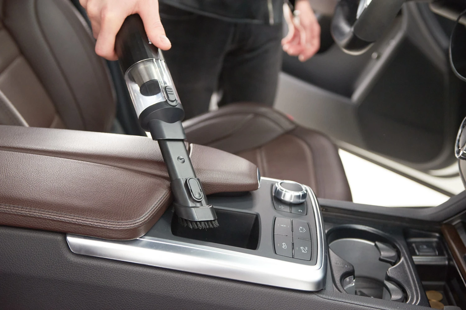 wireless handheld car vacuum cleaner for Volkswagen Golf